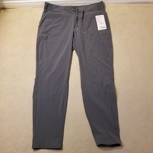 Athleta Midtown Ankle Pant Gray Size 10 NWT